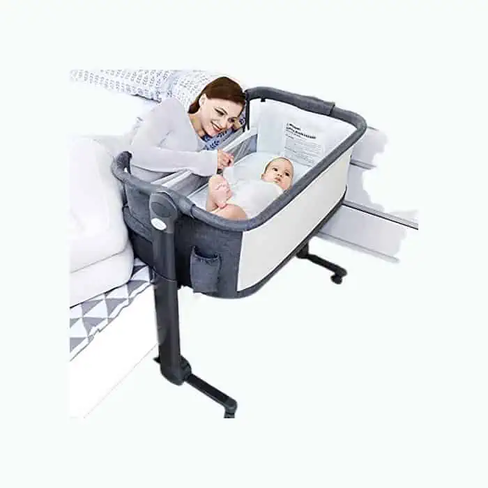 Product Image of the Luckydove Portable Bassinet