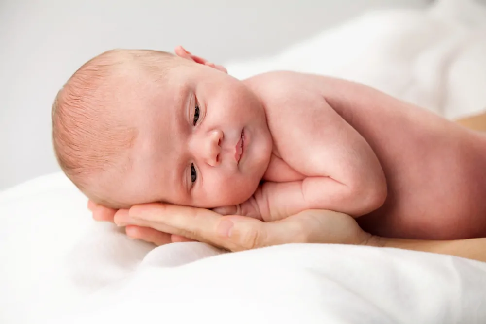 Newborn baby with chapped lips