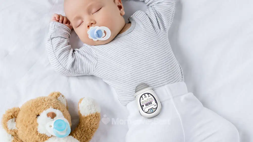 Photo of the Snuza Hero SE Baby Movement Monitor