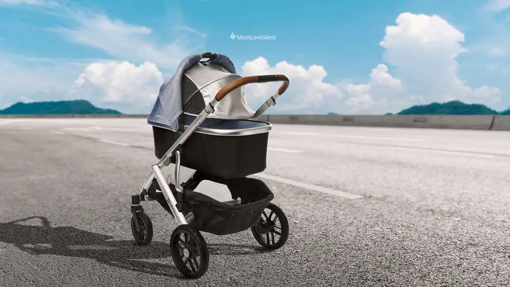 Photo of the Uppababy Vista V2 Stroller