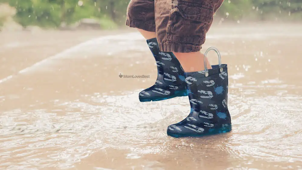 Photo of the ZOOGS Children's Light Up Rain Boots